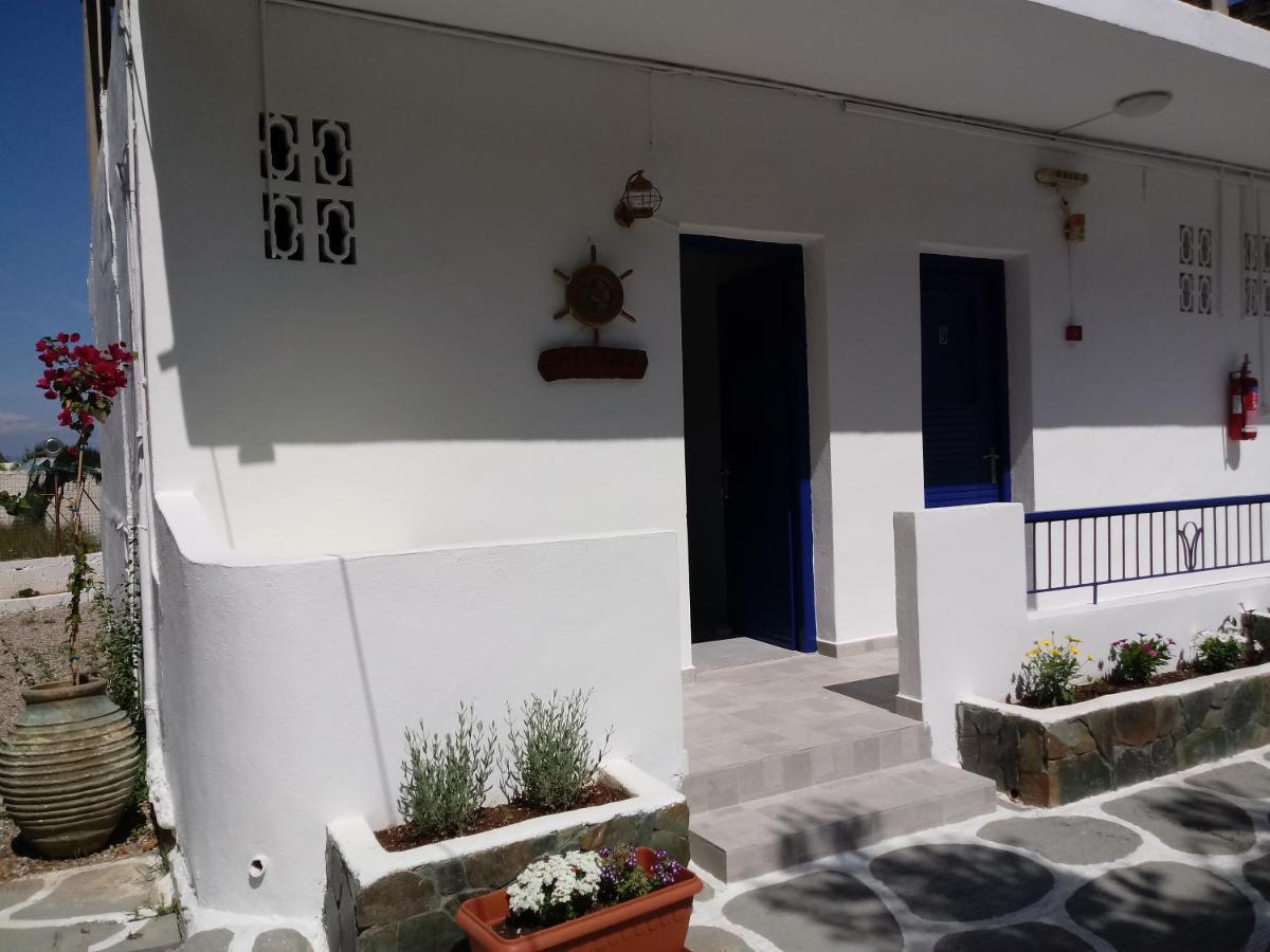 Hotel Poulakis Skála Exterior foto